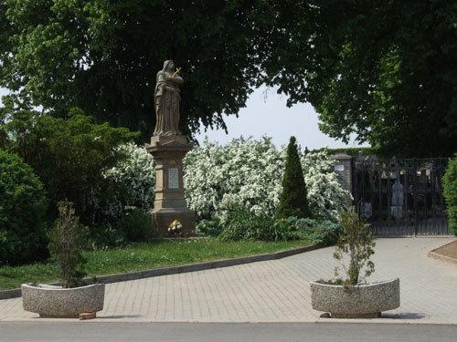 Hřbitov